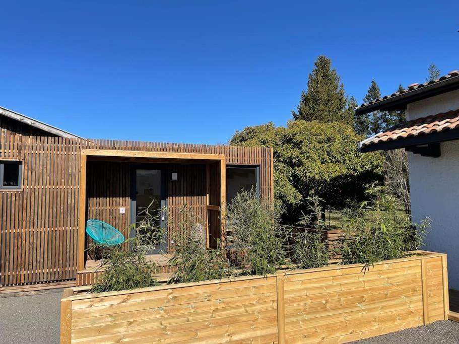 Le Lodge Belin-Beliet Exterior photo