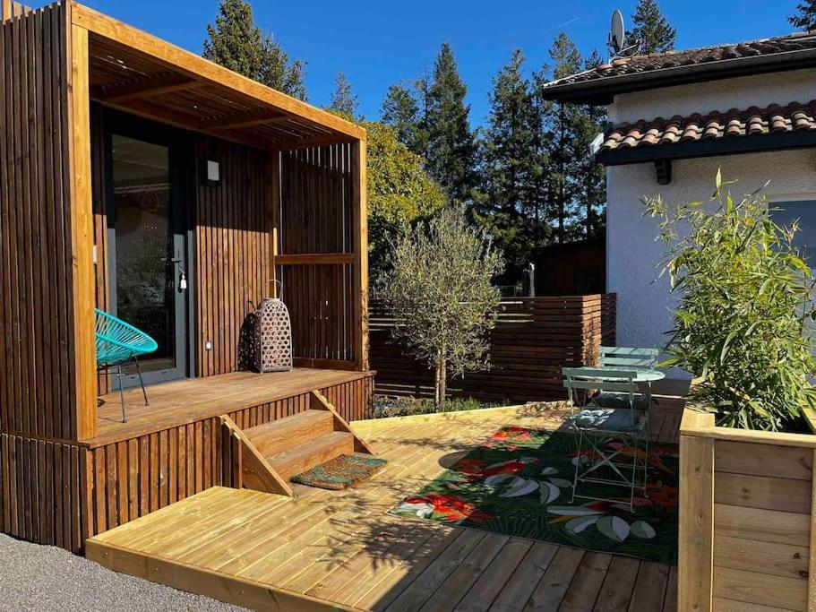 Le Lodge Belin-Beliet Exterior photo